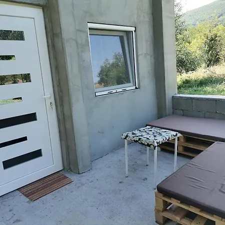 Apartment Dule 2 Cucunje